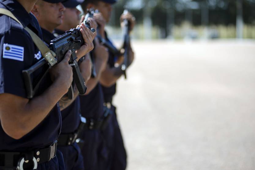 policías RS154985_2023028mq_0130