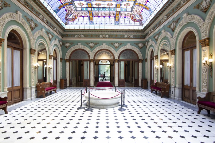 Palacio Santos, sede del Ministerio de Relaciones Exteriores, en la avenida 18 de Julio de Montevideo (archivo, diciembre de 2019).

 · Foto: .