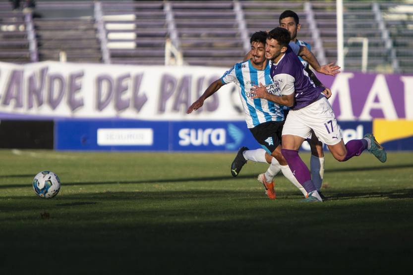 20230408 defensor cerro 1