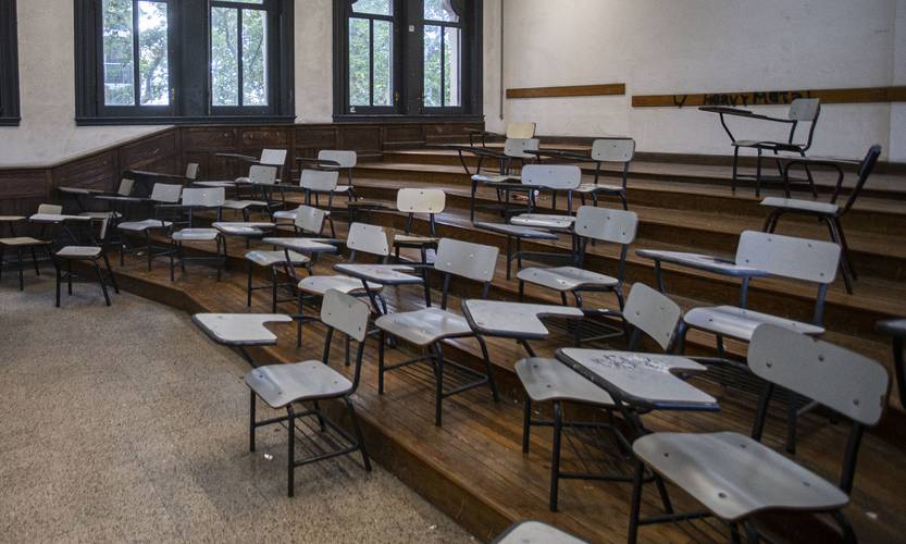 suicidio liceo RS160894_20230413ER_11