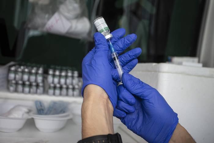 Vacuna contra la gripe (archivo, abril de 2023). · Foto: Ernesto Ryan