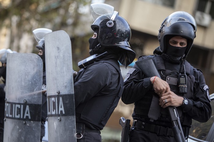 Foto principal del artículo 'Una mujer fue asesinada de varios disparos y otra está grave tras ser baleada en el cuello' · Foto: Camilo dos Santos