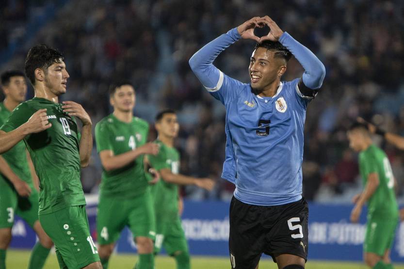 20230513 uruguay sub20