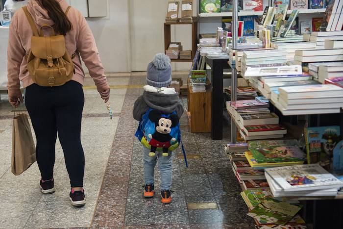 Feria del libro Infantil y Juvenil de Montevideo, en la Intendencia (archivo, 2023). · Foto: Alessandro Maradei