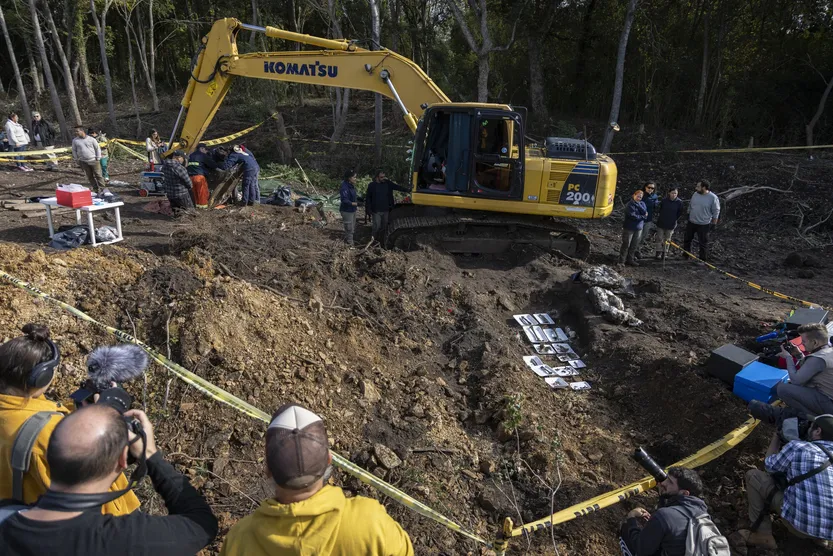 20240219 Pol INDDHH Excavaciones