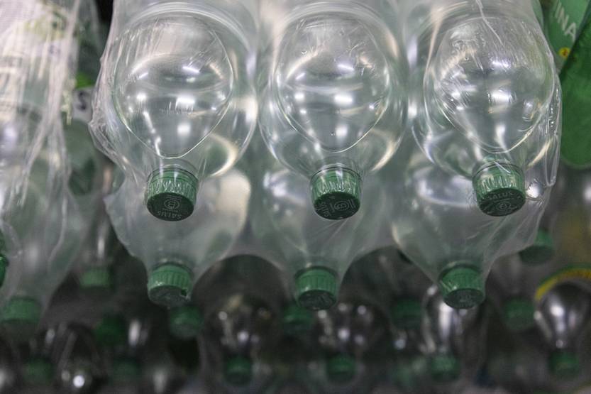 20230704 agua embotellada
