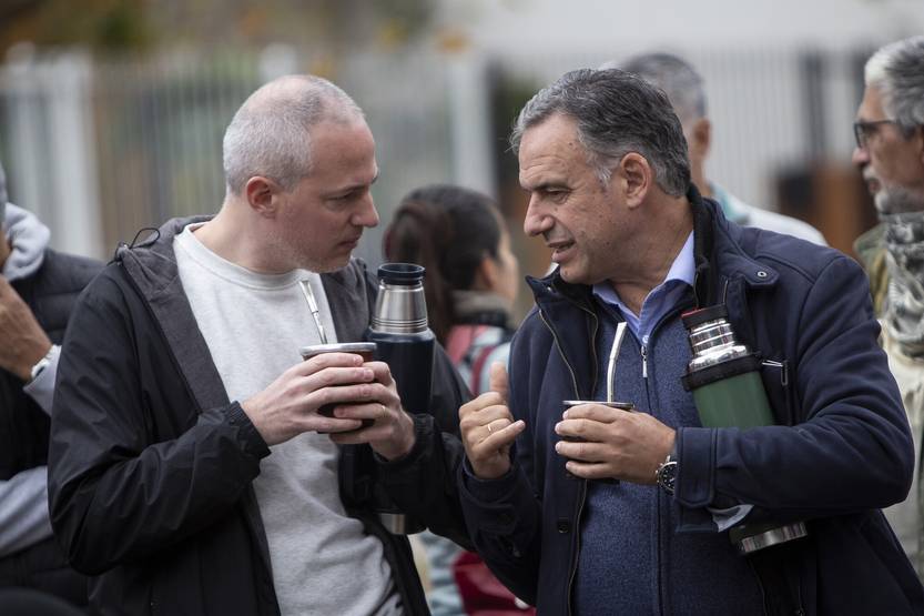 Yamandú Orsi en comité García Lorca