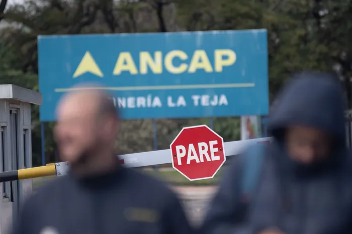 Refinería La Teja, Ancap (archivo, julio de 2023) · Foto: Mara Quintero