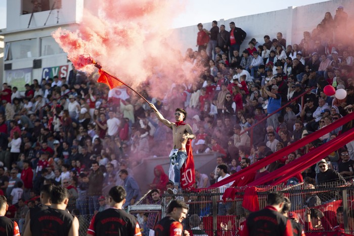 Foto principal del artículo 'OFI: la final de ida entre Melo Wanderers y Porongos terminó en empate' · Foto: Vicente Massarino