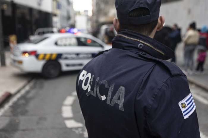 Foto principal del artículo 'Justicia condenó a 12 años de cárcel a homicida de joven de 21 años en La Teja' · Foto: Ernesto Ryan