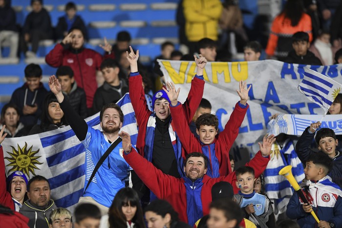 Previo a un partido de la selección, en el estadio Centenario (archivo, setiembre de 2023). · Foto: Sandro Pereyra