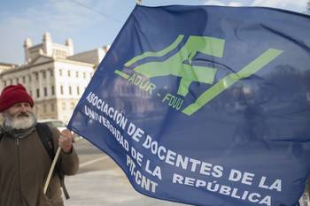 Movilización de ADUR en el Parlamento (archivo, setiembre de 2023). · Foto: Alessandro Maradei