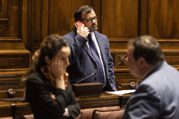 Felipe Schipani (C), durante una sesión de la Cámara de Diputados (archivo, setiembre de 2023). · Foto: Ernesto Ryan