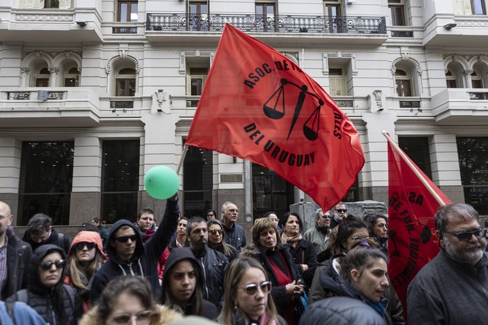 Asociación de Funcionarios Judiciales del Uruguay en la Suprema Corte de Justicia (archivo, octubre de 2023) · Foto: Ernesto Ryan