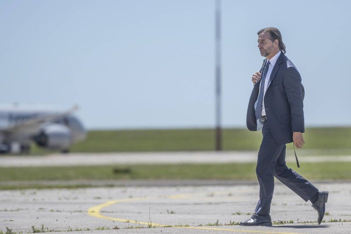 El presidente Luis Lacalle Pou en la Base Aérea número 1. (archivo, noviembre de 2023) · Foto: Mara Quintero