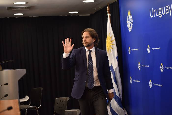 Luis Lacalle Pou, durante la conferencia de prensa, el 4 de noviembre, en la Torre Ejecutiva. · Foto: Martín Varela Umpiérrez