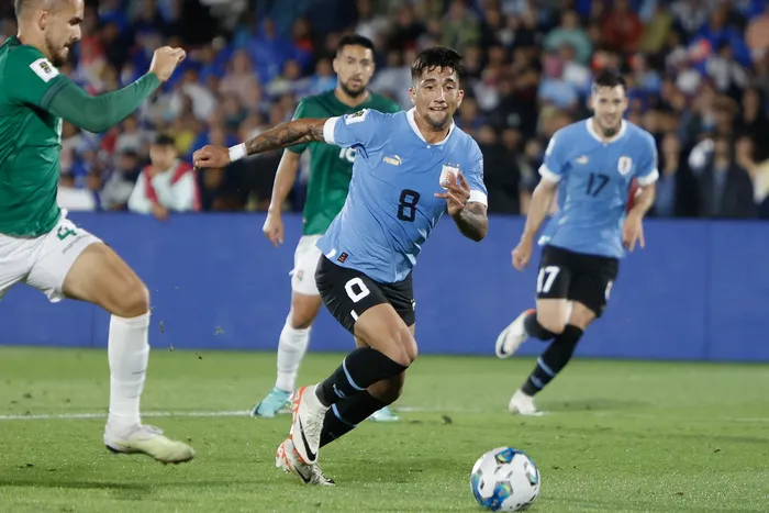 Cristian Olivera durante un partido con la selección en el estadio Centenario (archivo, noviembre de 2023). · Foto: Camilo dos Santos