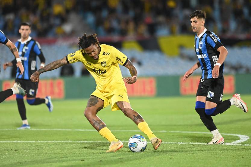 20231209 Peñarol Abel Hernandez