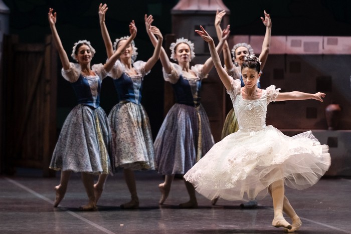 Ballet Nacional del Sodre, en el auditorio Adela Reta (archivo, diciembre de 2023). · Foto: Mara Quintero
