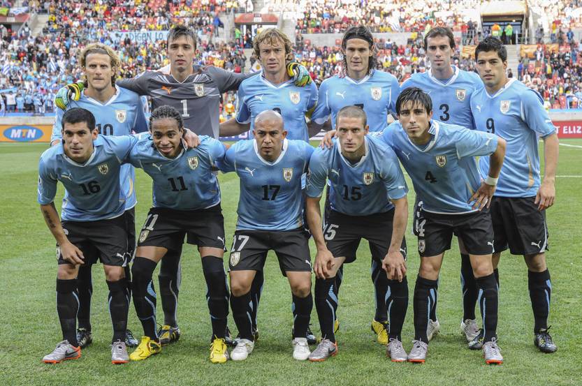 20221103 suple deporte Suárez selección 2