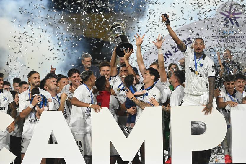 20231216 liverpool campeon