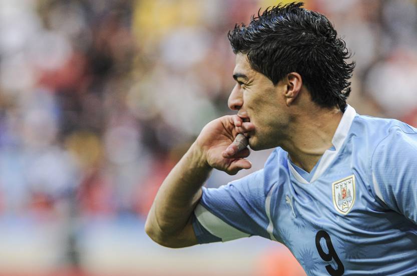 20221123 suárez  uruguay- corea 2010