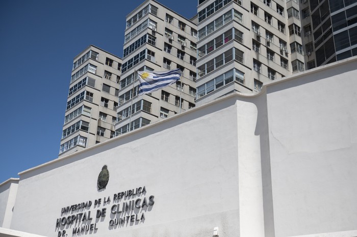 Hospital de Clínicas, sobre Avenida Italia, en Montevideo (archivo). · Foto: Alessandro Maradei