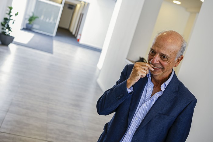 Javier García, en la sede de Todos (archivo, enero de 2024). · Foto: Ernesto Ryan