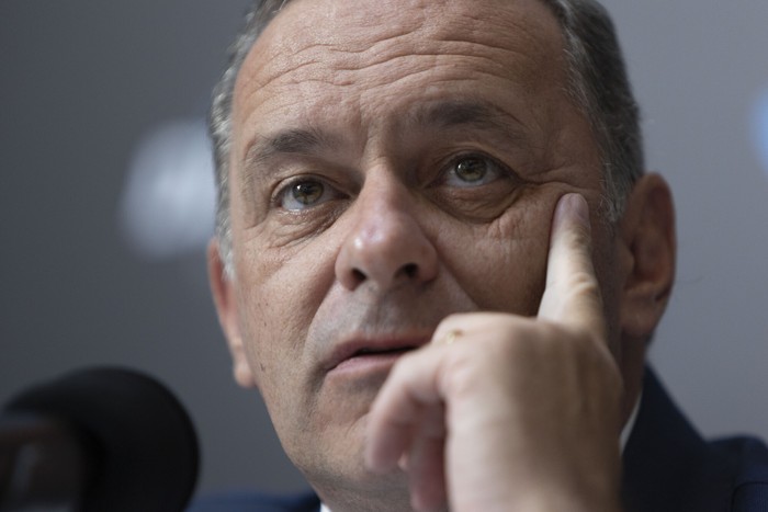 Álvaro Delgado, durante una conferencia de prensa en la sede de la calle Bv Artigas, en Montevideo (archivo, febrero de 2024). · Foto: Camilo dos Santos