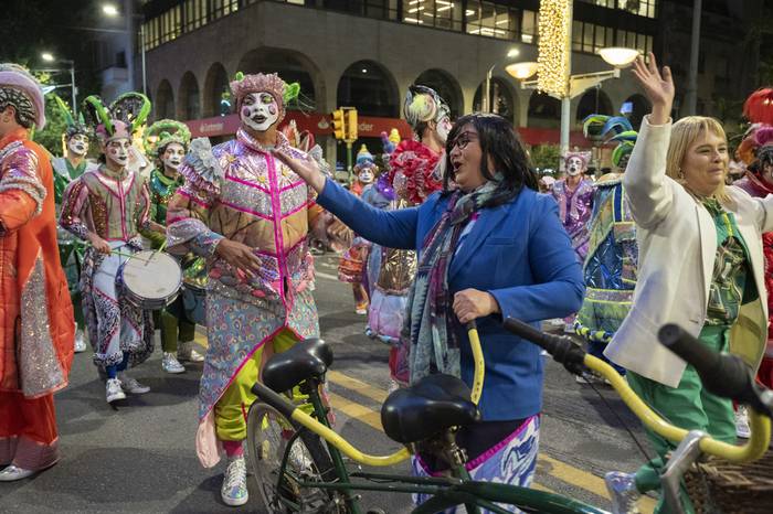 Nos Obligan a Salir en el Desfile Inaugural de Carnaval (archivo, enero de 2024). · Foto: Camilo dos Santos