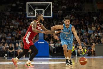 Bruno Fitipaldo, de Uruguay, durante un partido con Panamá (archivo, 2024). · Foto: Mara Quintero