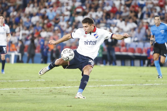 Lucas Sanabria, durante un partido en el Gran Parque Central (archivo, febrero de 2024). · Foto: Camilo dos Santos