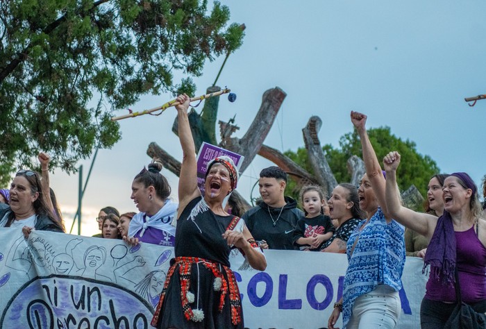 Marcha por el Día Internacional de la Mujer, en Colonia del Sacramento (archivo, marzo de 2024). · Foto: Ignacio Dotti