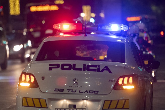 Foto principal del artículo 'Incautaron el arma del policía asesinado en Marconi' · Foto: Ernesto Ryan