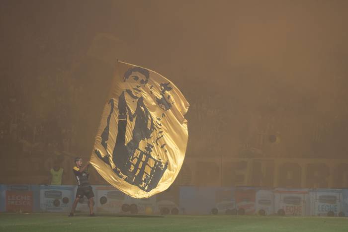 Partido clásico, el 29 de marzo, en el estadio Campeón del Siglo. · Foto: Mara Quintero