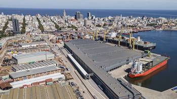 Puerto de Montevideo (archivo, abril de 2024). · Foto: Ernesto Ryan