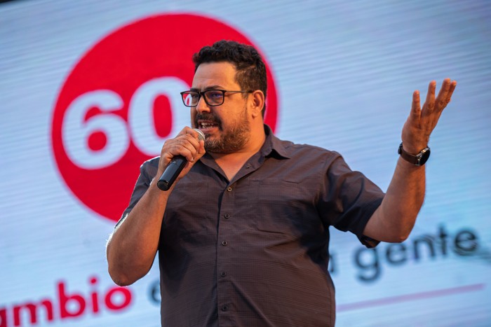 Alejandro Sánchez durante el lanzamiento de campaña de la lista 609, en el parque Capurro, en Montevideo (archivo, abril de 2024). · Foto: Rodrigo Viera Amaral