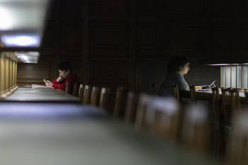 Biblioteca Nacional de Uruguay, sobre la avenida 18 de Julio, en Montevideo. · Foto: Ernesto Ryan