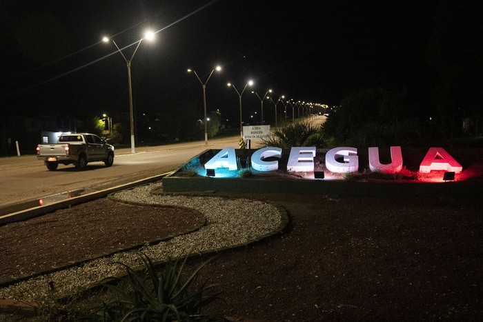 Foto principal del artículo 'El Poder Ejecutivo remitió un proyecto de ley para combatir la “disparidad” en los precios en la frontera' · Foto: Alessandro Maradei