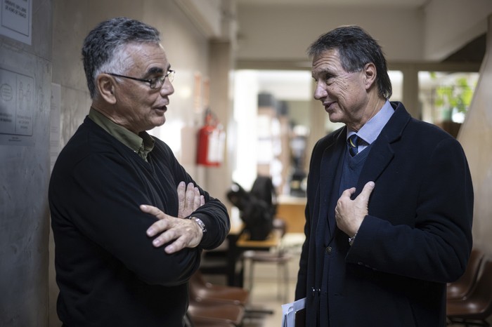 Raúl Viñas y  Carlos Roselló previo a la audiencia judicial (archivo, junio de 2024). · Foto: Mara Quintero