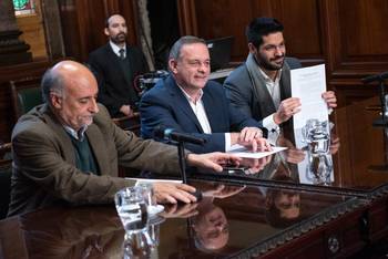 Pablo Mieres, Álvaro Delgado y Andrés Ojeda, en el Parlamento (archivo, 2024). · Foto: Gianni Schiaffarino