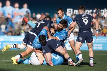 Los Teros y Escocia, en el estadio Charrúa (archivo, julio de 2024). · Foto: Mara Quintero
