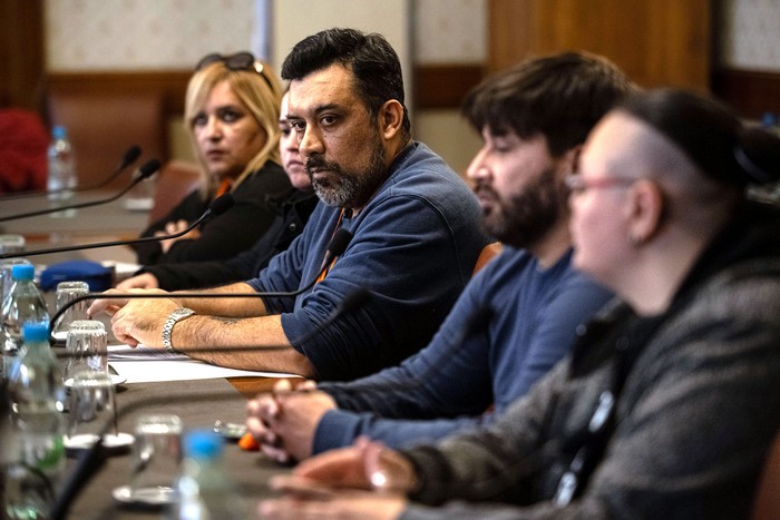 Leonel Bianqui, del sindicato de trabajadores de Multiahorro, el 8 de agosto, en la Comisión de Trabajo. · Foto: Mara Quintero