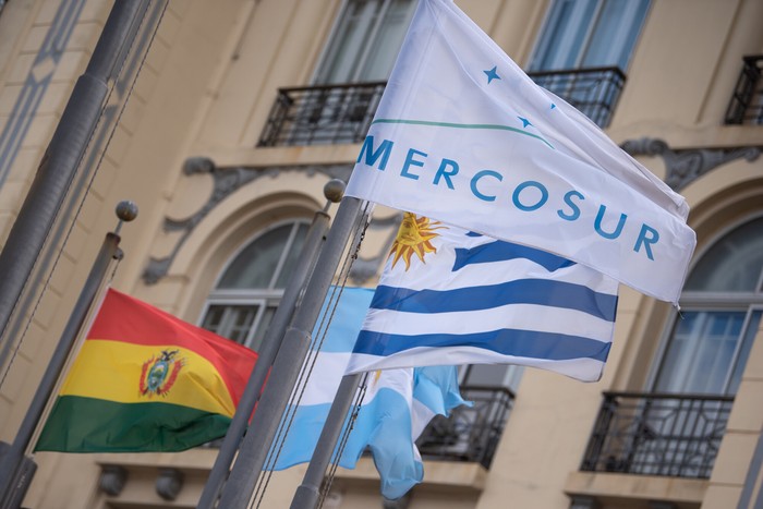 Edificio sede del Mercosur, en el Parque Rodó de Montevideo. · Foto: Gianni Schiaffarino