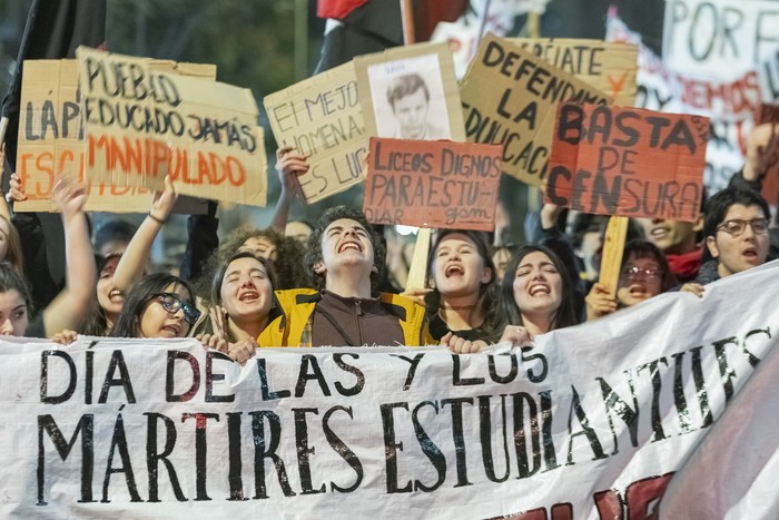 Marcha por el Día de los Mártires Estudiantiles, el 14 de agosto, por el centro de Montevideo. · Foto: Rodrigo Viera Amaral