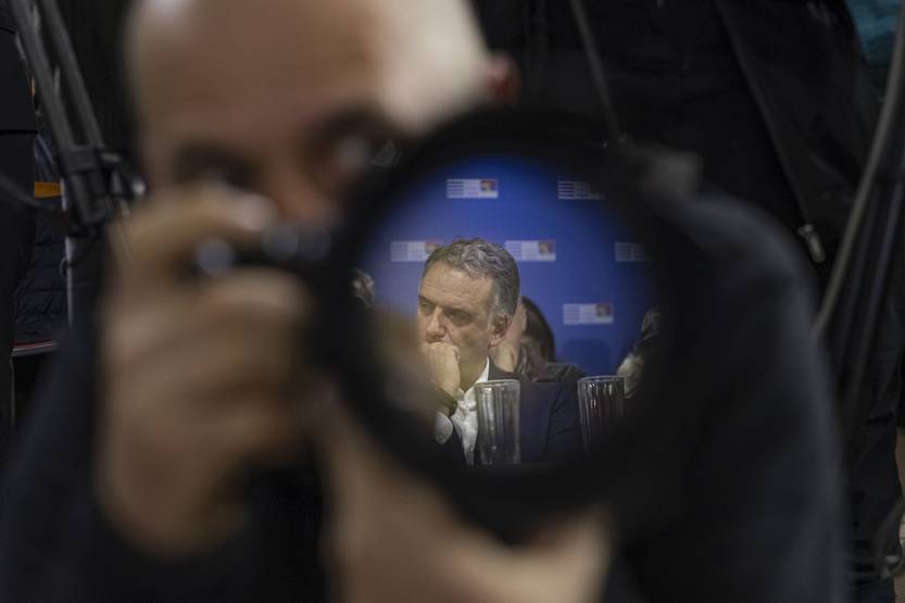 20251127 - encuesta gobierno