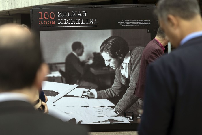 Homenaje a Zelmar Michelini en la antesala de la Cámara de Representantes a 100 años de su nacimiento. · Foto: Ernesto Ryan