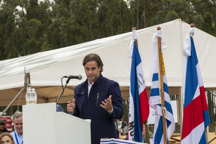 El presidente Luis Lacalle Pou inauguró Uruforest, la Feria Forestal del Agro y del Ambiente, en Juan Lacaze. · Foto: Ignacio Dotti