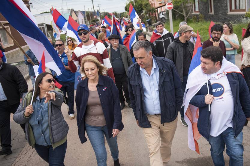 20241014 pol encuesta factum