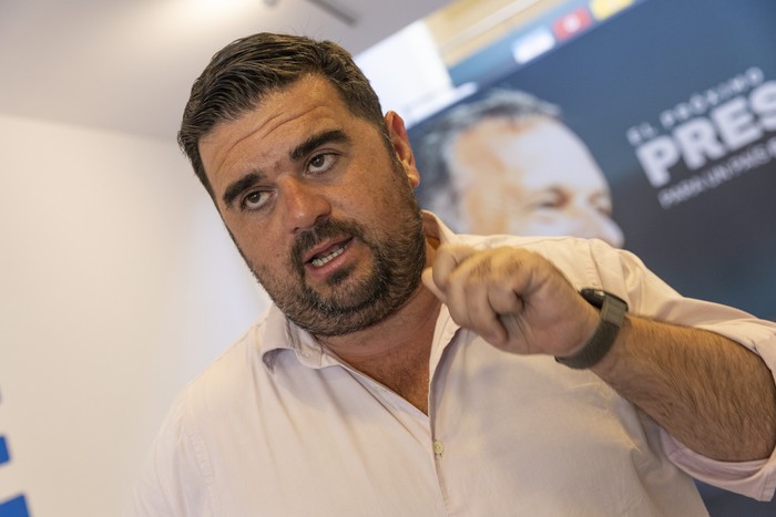 Nicolás Olivera, en la sede de campaña del Partido Nacional (archivo, octubre de 2024). · Foto: Rodrigo Viera Amaral